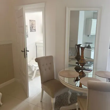 Apartment Parys Gold *